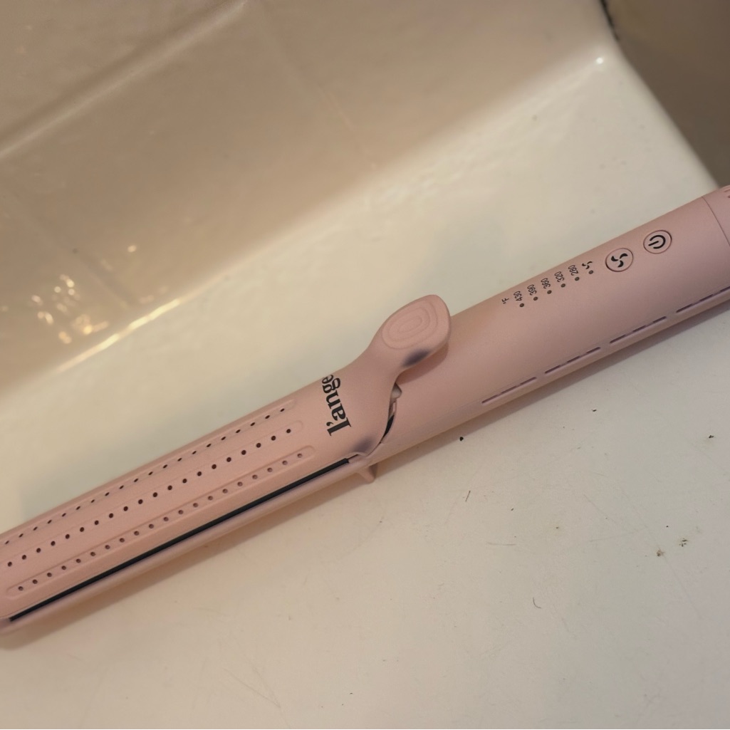 Lange Pink Hair Styling Tool Lange Pink Hair Styling Tool